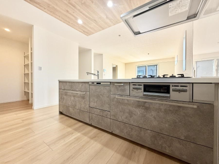 �L�b�`�� �L�b�`�����Ƀp���g���[�t���I�����������Ɗy�����Ȃ�A���K�ȃL�b�`�����