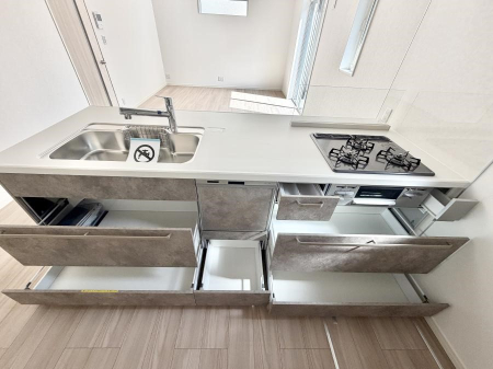 �L�b�`�� ���[�͖L�x�ȃV�X�e���L�b�`���ł��I  