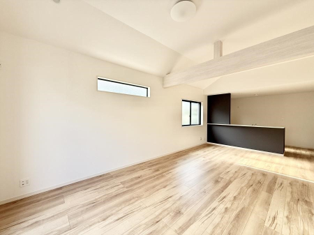 ���r���O �����������������Ɠ��ʂɂ���A�e���̋��