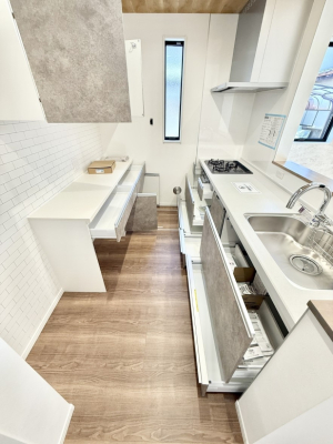 �L�b�`�� �������A�C�f�A�L����A�N���G�C�e�B�u�ȗ������