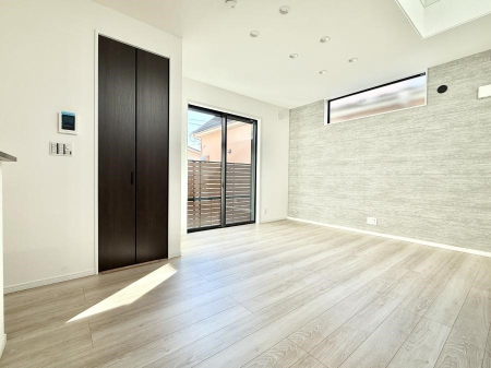 ���r���O �������S���������ꏊ�A�������߂����郊�r���O