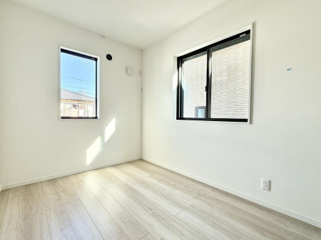 �Q�� �������Ƌ�����܂��z�u����΍L�X�Ƃ�����Ԃ��g�������₷���A�����b�N�X�������Ԃ��߂����܂�