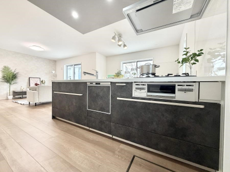 �L�b�`�� ���邳�ƊJ���������Ղ�ȃL�b�`���I  