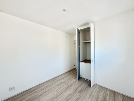 �q������ �ǂ��ɂȂɂ�u�����y���݂Ȏ����̂�����  