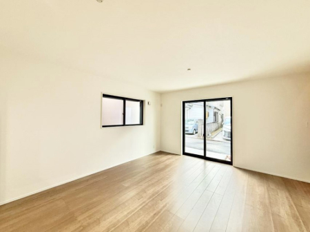 ���r���O ���������C�ɓ���̏ꏊ�ŁA�̂�т�Ƃ������Ԃ�