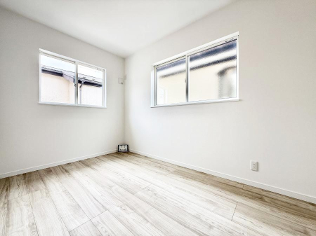 ���̑����� ������2�ʍ̌��Ŗ��邢�����I