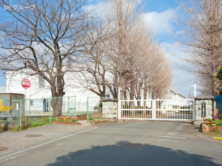 ���ӊ� ���w�Z 1100m �����s���������w�Z