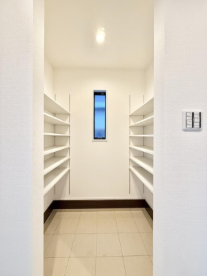 ���[ ����