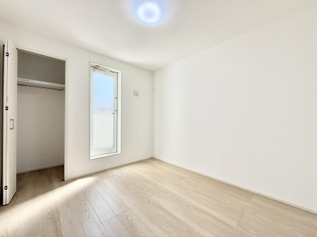 �Q�� ���������̔z�u��ʋC���̗ǂ��݌v�ŕ����̋�C�������炸�A��ɐV�N�ȋ�C������܂�