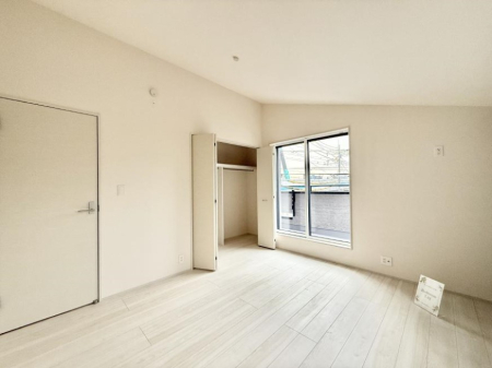 ���̑����� �������D��ŉ��₩�Ȏ��Ԃ��������