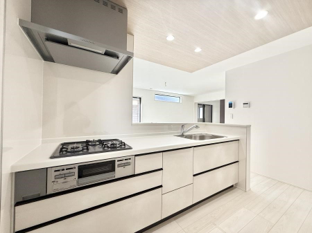 �L�b�`�� �����������������Ɗy�����Ȃ�A���K�ȃL�b�`�����