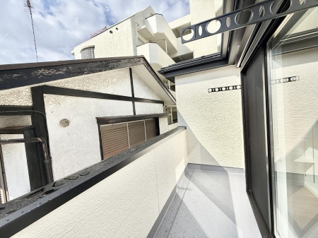 �o���R�j�[ ����