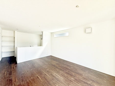 ���r���O ���������C�ɓ���̏ꏊ�ŁA�̂�т�Ƃ������Ԃ�