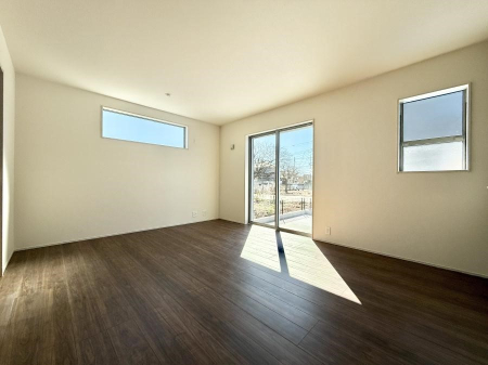 ���̑����� �������Ƒ��̏Ί炪���ӂ��A���났�̋��