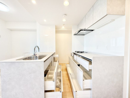 �L�b�`�� �������A�C�f�A�L����A�N���G�C�e�B�u�ȗ������