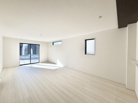 ���r���O �������V���v���������ґ�A��؂Ȑl�Ɖ߂����S���قǂ�����