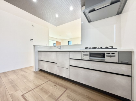 �L�b�`�� �������Ƒ����J��[�߂�A������̂���L�b�`��