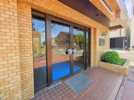 �G���g�����X �O�ρ��������������͋C�̃G���g�����X���Z�܂������������}���܂�