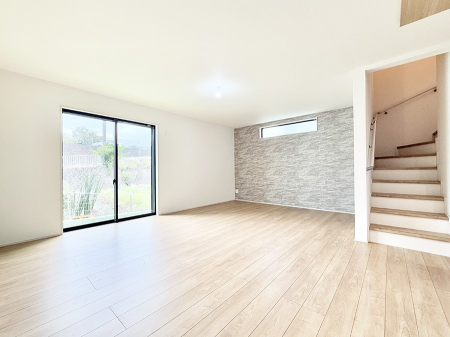 ���̑����� �������Ƒ��̏Ί炪���ӂ��A���났�̋��