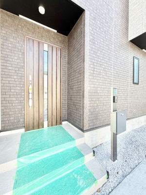 ���� �O�ρ� �V���v���Ŕ������A�Z�܂��̑���ۂ��ʂ錺�ւł�