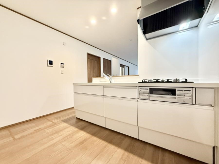 �L�b�`�� �������Ƒ����J��[�߂�A������̂���L�b�`��