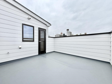 �o���R�j�[ �L�X�X�J�C�o���R�j�[�ł��Ǝ��Ԃ������Ɗy���߂܂�  