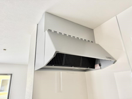 ���̑����� �ݔ����������̏��C����������C��ɗU������A�����I�ɔr�����ł��܂��B