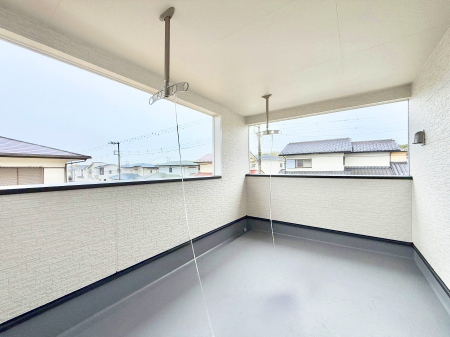 �o���R�j�[ ������ ��𒭂߂Ȃ���A�ق��ƈꑧ������ʂȋ��