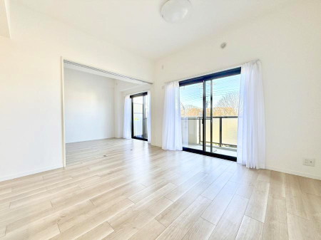 ���̑����� �����������ׂɂ͋���������̂ŁA�V��ł��邨�q�l�ɂ��ڂ��͂��Ĉ��S�ł���  