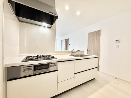 �L�b�`�� �������V���v���Ŕ������S�n�悢���Ԃ𐶂ރL�b�`�����