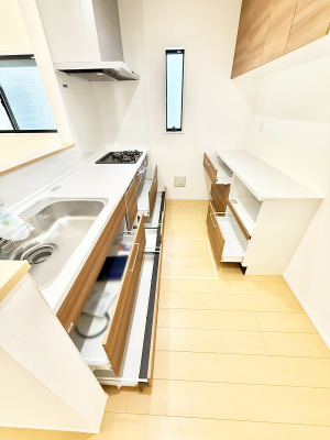 �L�b�`�� �������A�C�f�A�L����A�N���G�C�e�B�u�ȗ������