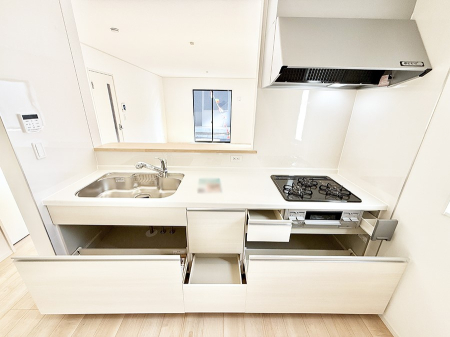 �L�b�`�� �����������������Ɗy�����Ȃ�A���K�ȃL�b�`�����