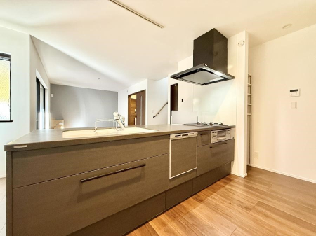 �L�b�`�� �L�b�`���X�y�[�X���������I  