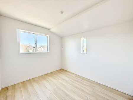 ���̑����� �������D��ŉ��₩�Ȏ��Ԃ��������