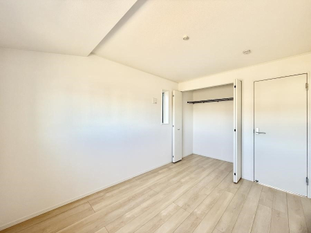 ���̑����� �����������������F�����̂������ŉ��₩�Ȏ��Ԃ��y���߂܂�