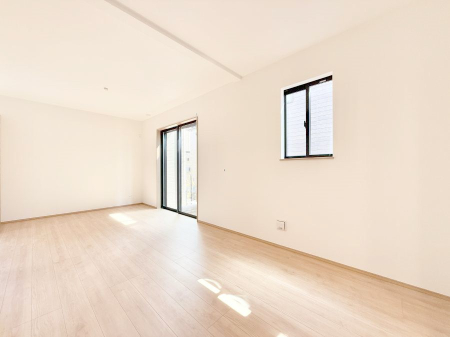 ���r���O ���������R�̌����������݁A���邢��Ԃ��L����܂�