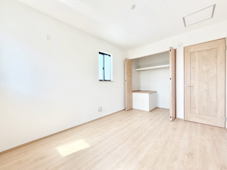 ���̑����� �������傫�Ȏ��[�ŉו����X�b�L���Еt���܂�  