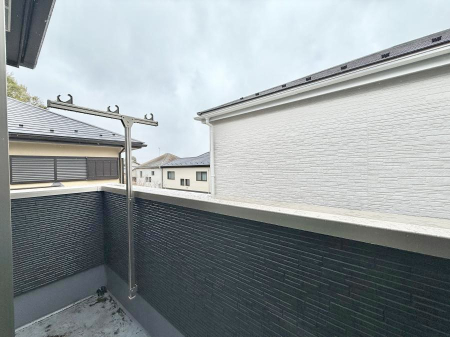 �o���R�j�[ ������ �G�߂̈ڂ낢����������J���I�ȋ�Ԃł�