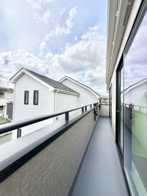 �o���R�j�[ ������ ���̃R�[�q�[���̐�����y���ށA�����̏ꏊ