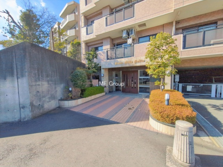 �G���g�����X ���������̂���G���g�����X�͉��K�Ȗ����̎n�܂�����o���܂�