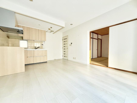 ���r���O �������V���v���������ґ�A��؂Ȑl�Ɖ߂����S���قǂ�����