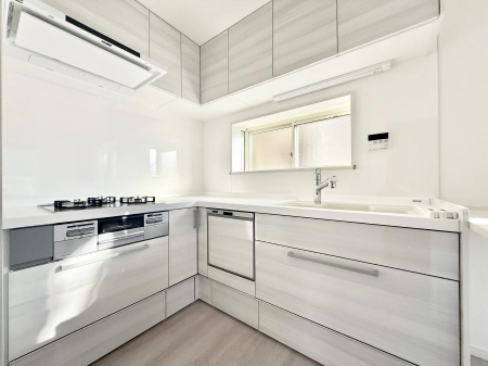 �L�b�`�� �������Ƒ����J��[�߂�A������̂���L�b�`��