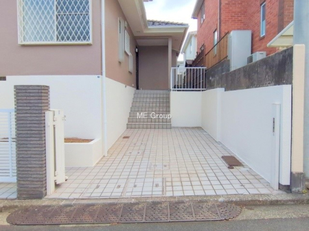  �O�ρ��J�[�X�y�[�X�L