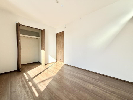 ���̑����� �������D��ŉ��₩�Ȏ��Ԃ��������