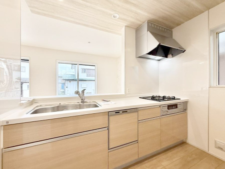 �L�b�`�� ����