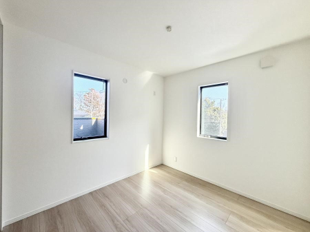 �q������ �������Ƌ�⃌�C�A�E�g�����R�ɔz�u�ł��邽�ߎg�����肪�ǂ����K�ɉ߂����܂�