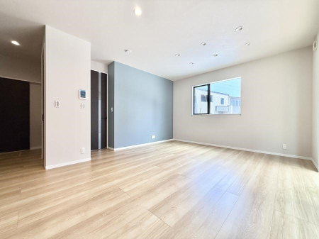 ���r���O �������V���v���������ґ�A��؂Ȑl�Ɖ߂����S���قǂ�����