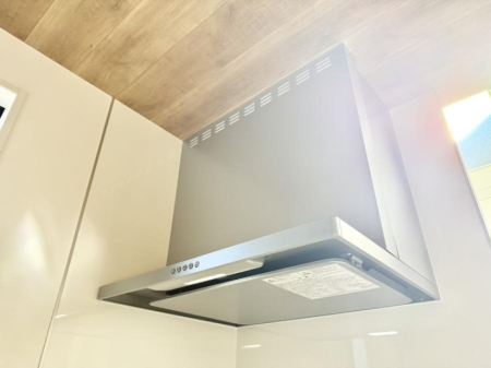 ���̑����� �ݔ����������̏��C����������C��ɗU������A�����I�ɔr�����ł��܂��B