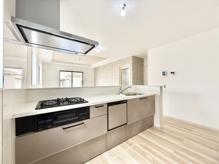 �L�b�`�� �������Ƒ����J��[�߂�A������̂���L�b�`��