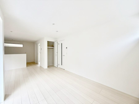 ���r���O ���������̊Ԃɂ��Ƒ����W�܂����Ⴄ����ȃ��r���O�����ł����